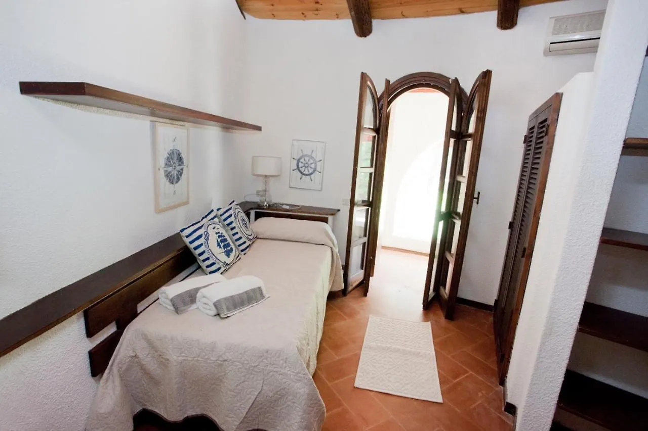 Casale Al Mare - Villa With Swimming Pool 150 Meters From The Beach Porto Columbu - Perd'E Sali